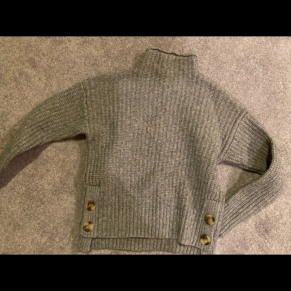 Cropped high neck sweater